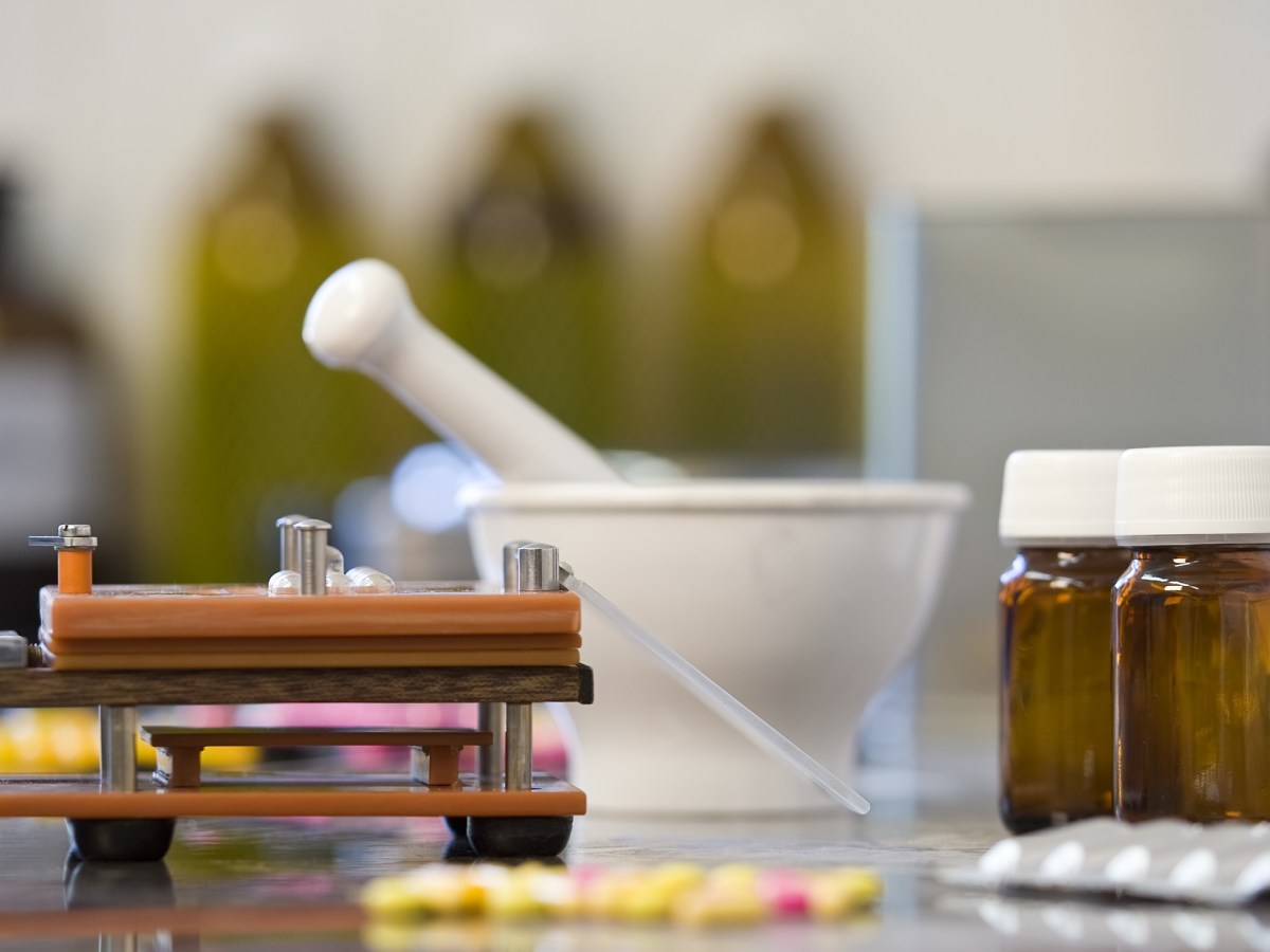 Dược sinh thực tập (Phần 1): IPPE và APPE là gì?