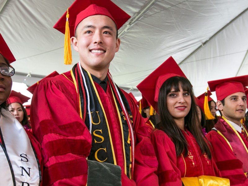 Trường dược ở Mỹ đang tăng trưởng quá nhanh?